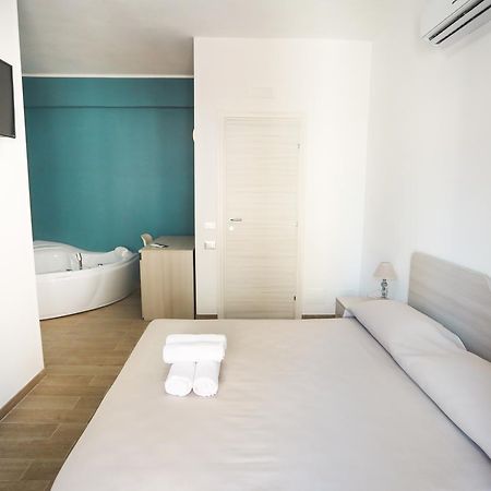 Il Viaggiatore Via Rimini Serapo Gaeta Bagian luar foto