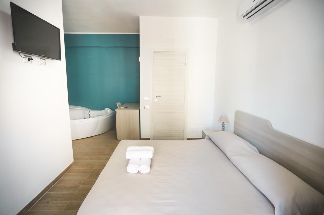 Il Viaggiatore Via Rimini Serapo Gaeta Bagian luar foto
